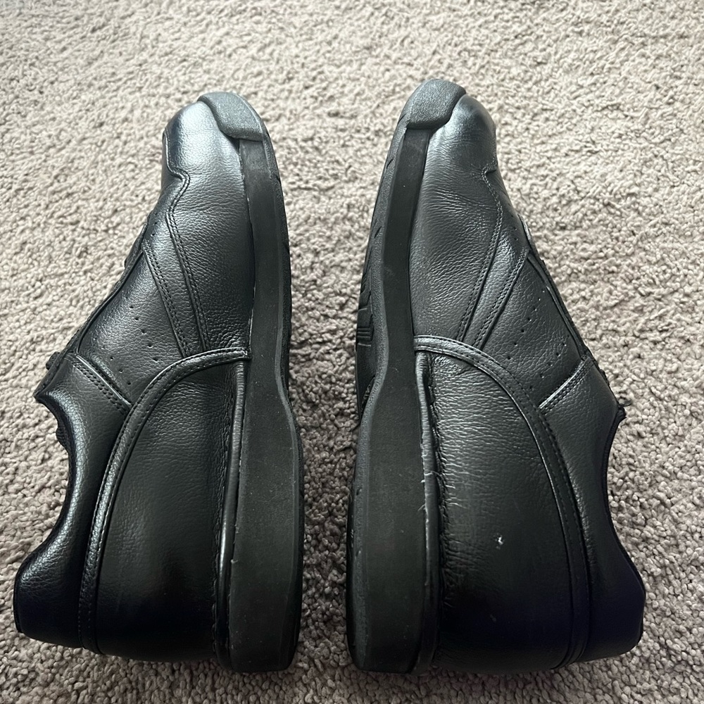 Rockport Black Shoes Size 10.5 - Picture 2 of 3